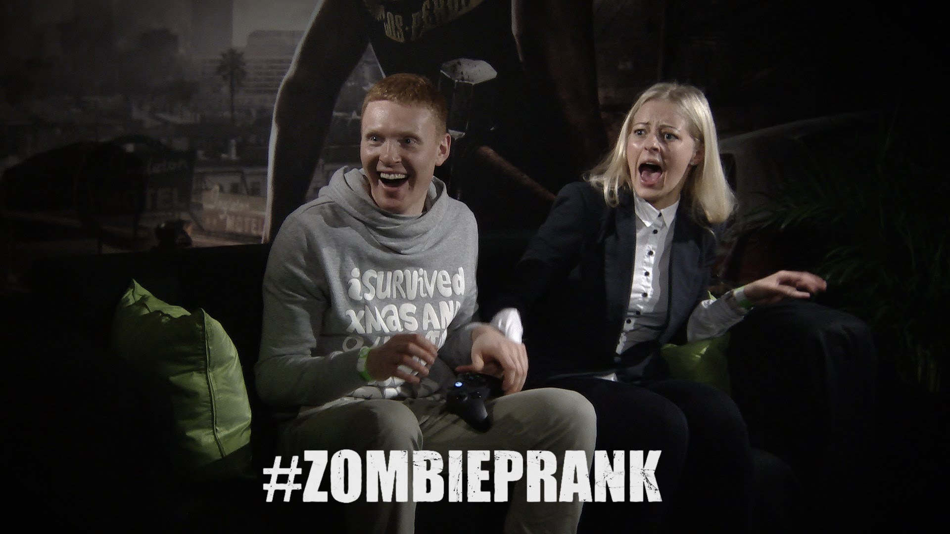 See-These-Dead-Rising-3-Players-Get-Attacked-by-Zombies See These Dead Rising 3 Players Get Attacked by Zombies